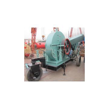 Mobile wood crusher