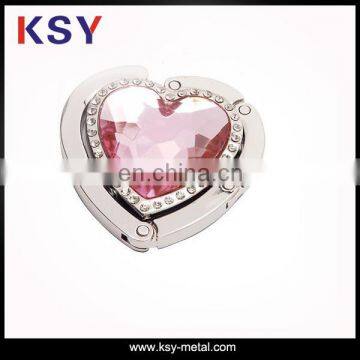 Fashionable heart shaped tea bag hanger