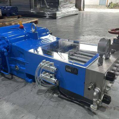 Китайский трехплунжерный поршневой насос 1500бар/2750psi photo-2