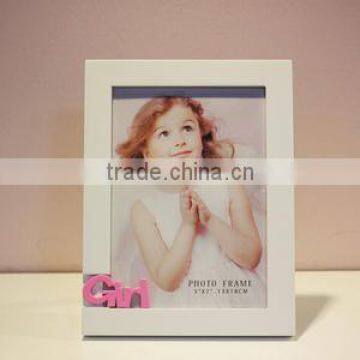 Beautiful Girl Pine Wooden Photo Frame Handmade From China