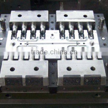 China Plastic Tooling Factory Hot Runner Plastic Injection Mould photo-5