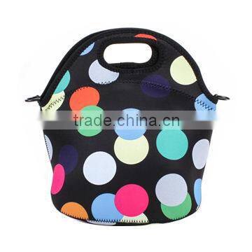 Insulated neoprene lunch bag, suitable for business gifts