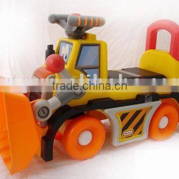 Plastic Cartoon Car toy