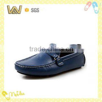 2016 Factory Price Loafers Shoes Slip on Leather Shoes for Men