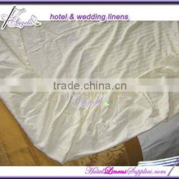 fitted sheets, stripe fitted bed sheets for hotels, motels--with skirting walls