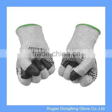 HPPE Fiber Dotted Glove With Nitrile Tips Level 3 Cut Resistant PU Finger Gloves