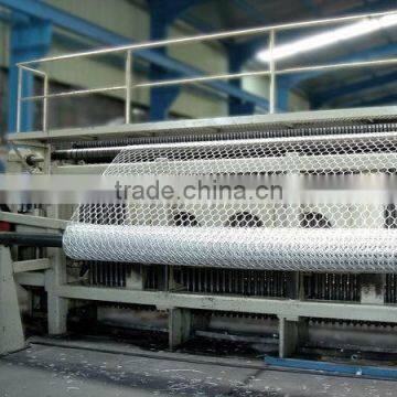 Hexagonal gabion box mesh making machine