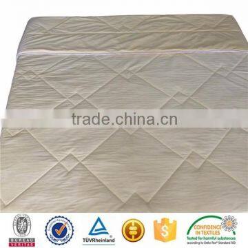 china supplier 100%polyester velboa handmade wool quilt