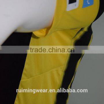 Black Yellow Soccer Jersey for Men Sportswear With Football Jersey Patches photo-4