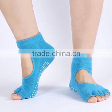 Yoga Pilates Breathable Grip Cotton Non Slip Skid Toeless Half Toe Socks photo-5