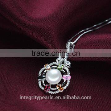 New Design Fashion Colorful Rhinestone Real Freshwater Cultured Pearl Pendant