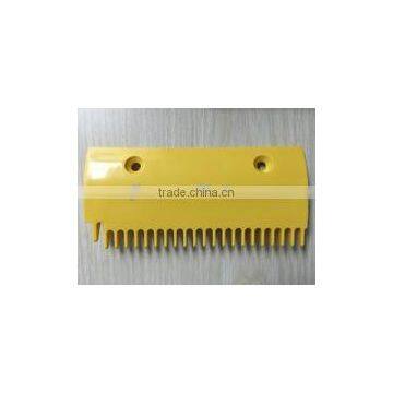 DSA2001488B-R Escalators Combs Plate 202.6*94.4mm, 22T, ABS, Yellow, Right