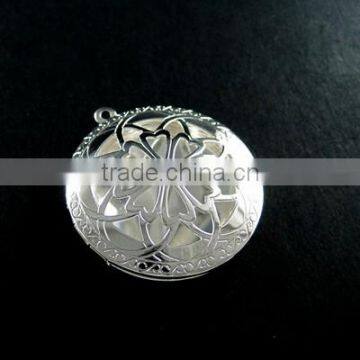 32mm vintage style silver filigree flower round photo locket pendant charm DIY supplies 1112014