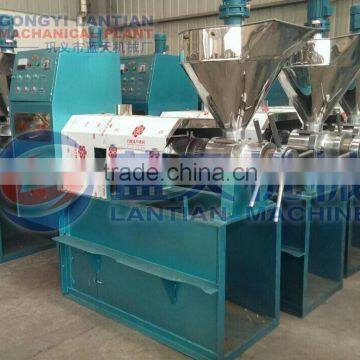 A kind of new type Energy saving screw oil extraction machine