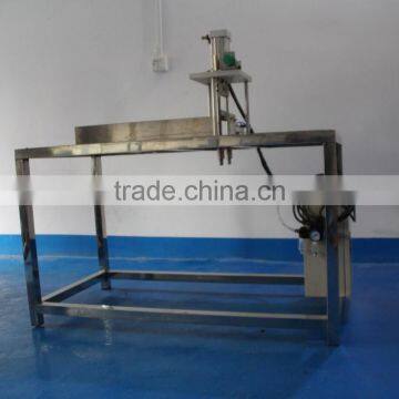Soap Stamping Cutting Machine photo-4