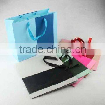 Two-colored Foldable Gift Bag With Stripes/ Shopping Bag photo-3
