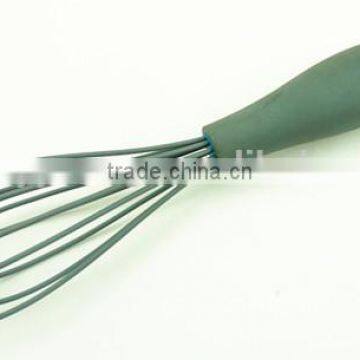 13018 Silicone Kitchenware Egg Whisk With Rubber Handle photo-2