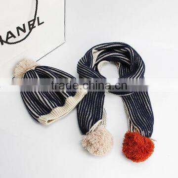 2017 wholesale pompoms boys and girls kids knitted hat and scarf set