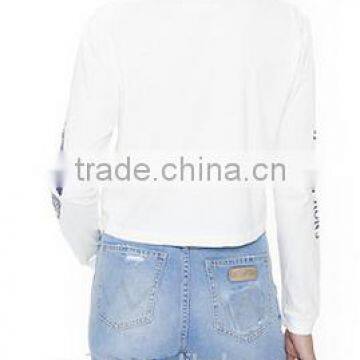 Front on The Sleeve Customized Label Long Sleeve Tee for Woman photo-3