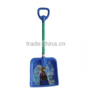 2016 Wholesale high quality plastic snow shovel