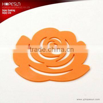 Rose shaped silicone mat