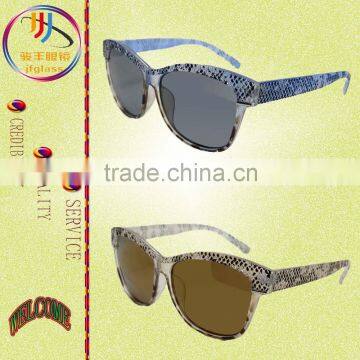 Custom sunglasses fashion scale grain China factory