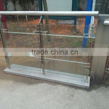 Stainless Steel Handrail Design with Tempered Glass