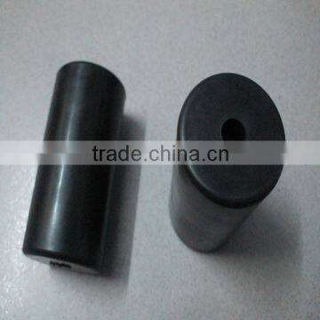 Oil resistant rubber bushing