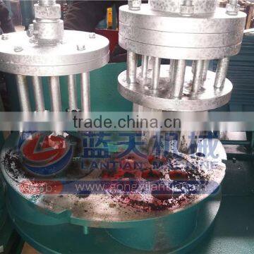 Convenient Operation and Maintenance Honcycomb Charcoal Briquette Machine photo-6
