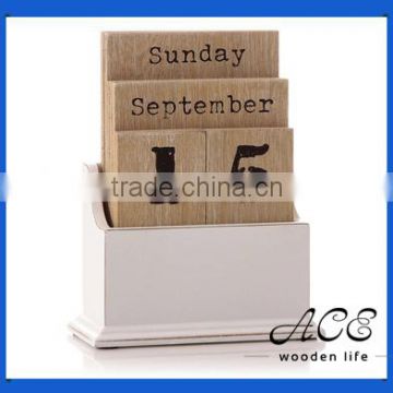 Wooden Calendar for Home Decoration