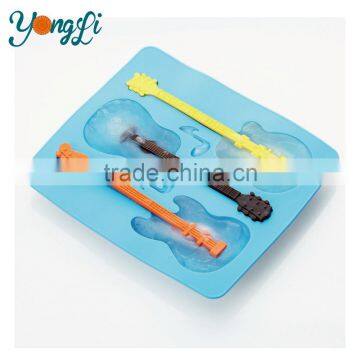 Daily Life Kitchenware Rock Guitar Ice Tray Mold with Stirrer