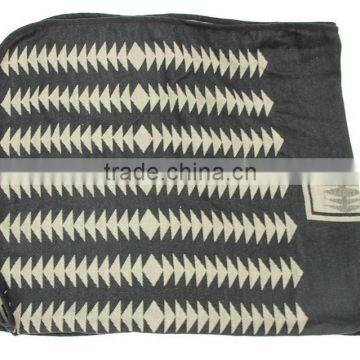 Oversized Cross Dual-use Warm Shawl photo-5