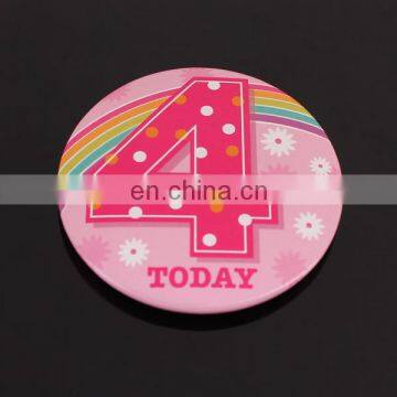 No.4 pink tin badge