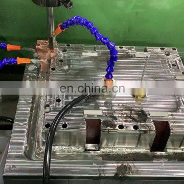 China Dongguan Custom Auto Spare Parts Molding Tool Manufacturer Automotive plastic Injection Mould