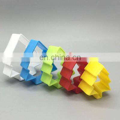 Best Selling Plastic Christmas Tree Shape Cookie Cutter Set photo-2