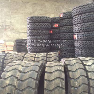 Huasheng truck passenger truck vacuum tire 11 12R22.5 vacuum tire guide drive pattern