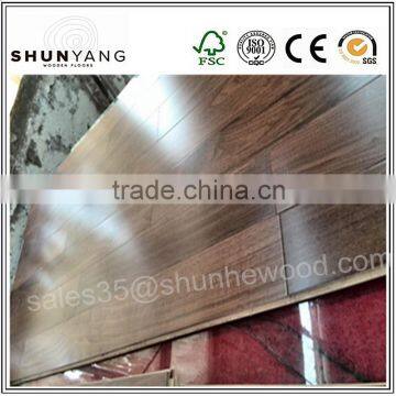 Smooth/ Flat 3 layer walnut Wood Floor
