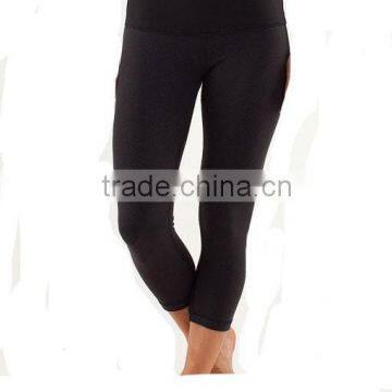 Custom black color 3/4 length tight yoga pant