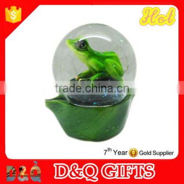 frog polyresin material water globe