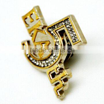 Perfect In Workmanship Anniversary Of The Company Crystal Letter Lapel Pin Manufacturers China