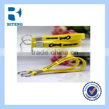 promotional silicone key chain ring for customer designs