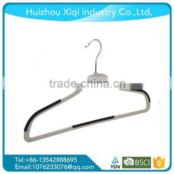 Multifunctional plastic clothes drying hanger