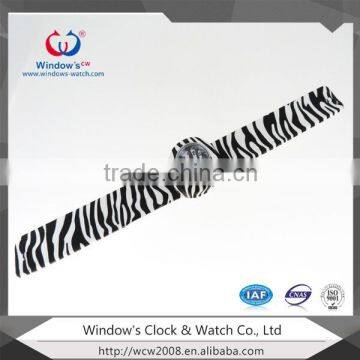 Newest Silicone Snap Band Watch photo-4