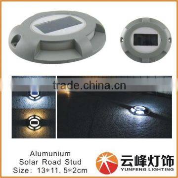 hight LUMEN 2014 new design patent solar driveway marker light solar road marker light pavement marker led road solar light