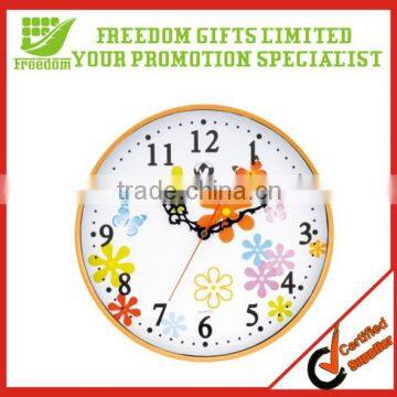 Fashion Aluminium Digital Decorative Wall Clock