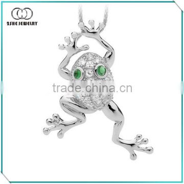 High Quality 925 silver green eye frog pendant