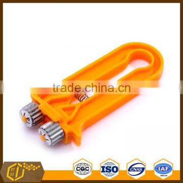 frame wire crimper