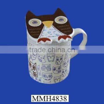 Novelty ceramic owl mug and coaster