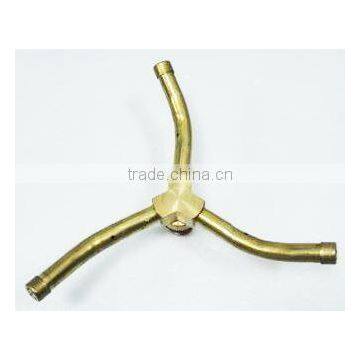 Rotary Brass 3-Arm Sprinkler With Triangle Metal Base For Lawn photo-2