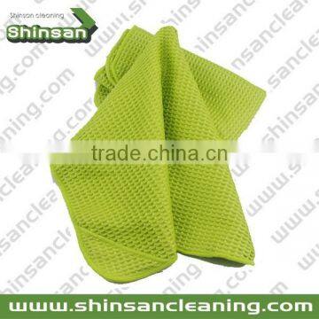 High quality microfiber waffle weave drying towel /absorbent towels in mesh bag microfiber sports towel